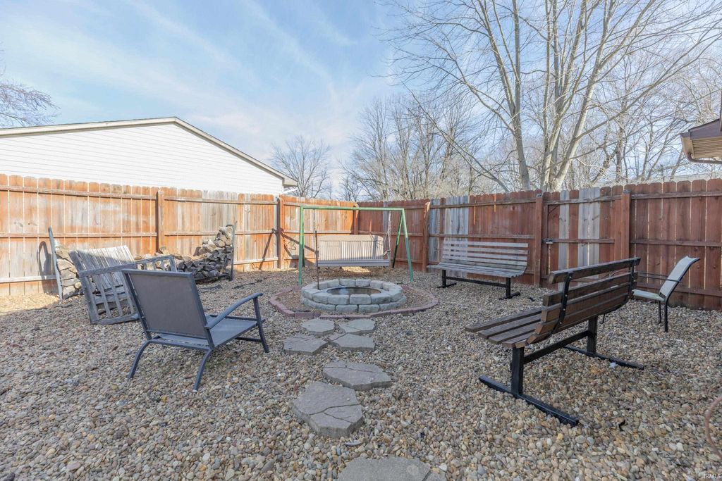 Photo of 2977 Jerrald Drive, Newburgh, IN 47630 (MLS # 202600345)