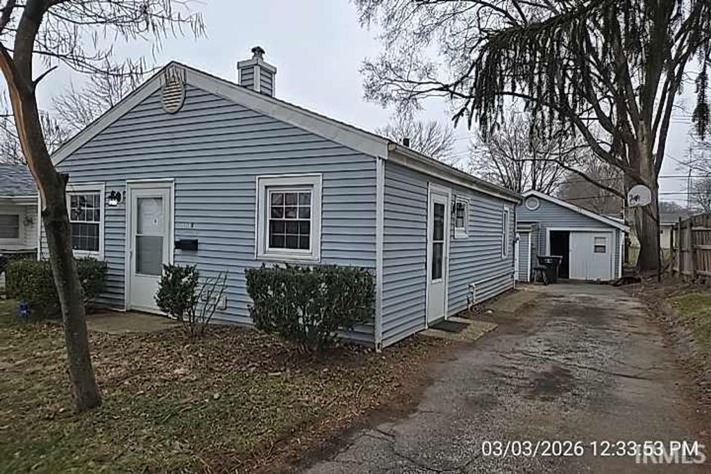 Photo of 1133 N Kentucky Street, South Bend, IN 46628 (MLS # 202606793)