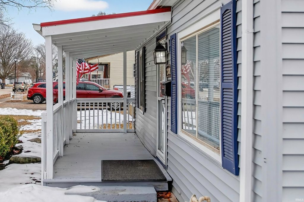 Photo of 2807 Witchwood Drive, Fort Wayne, IN 46809 (MLS # 202605575)