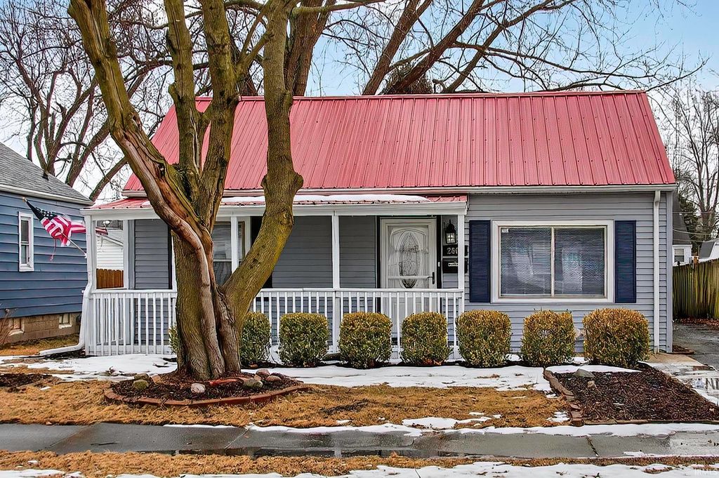 Photo of 2807 Witchwood Drive, Fort Wayne, IN 46809 (MLS # 202605575)