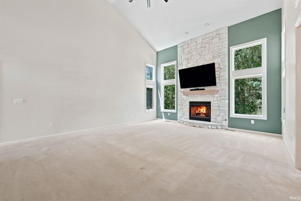 Photo of 1103 Falcon Creek Parkway, Fort Wayne, IN 46804 (MLS # 202625030)