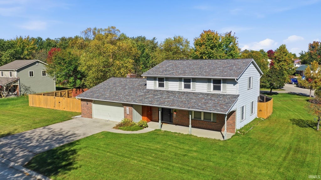 Photo of 9608 Yearling Drive, Fort Wayne, IN 46804 (MLS # 202643480)