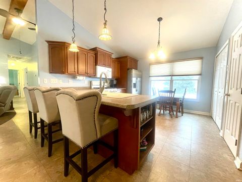 Tiny photo for 2101 W 16th Street, Muncie, IN 47302 (MLS # 202605696)