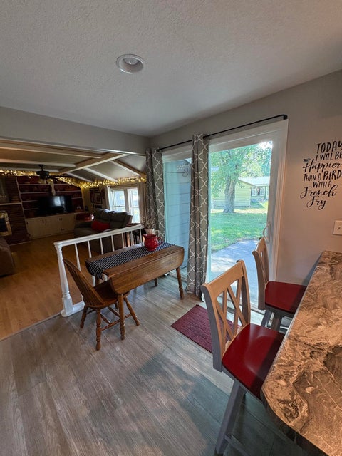 Tiny photo for 410 Inglenook Place, Angola, IN 46703 (MLS # 202637779)