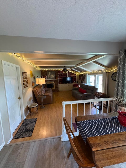 Tiny photo for 410 Inglenook Place, Angola, IN 46703 (MLS # 202637779)
