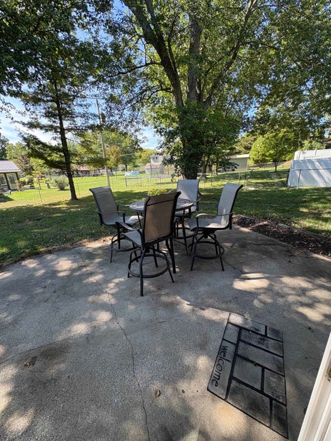 Tiny photo for 410 Inglenook Place, Angola, IN 46703 (MLS # 202637779)