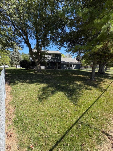 Tiny photo for 410 Inglenook Place, Angola, IN 46703 (MLS # 202637779)