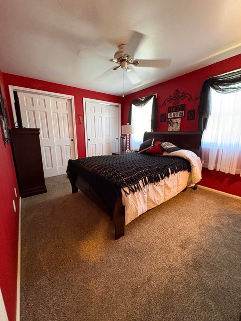 Tiny photo for 410 Inglenook Place, Angola, IN 46703 (MLS # 202637779)