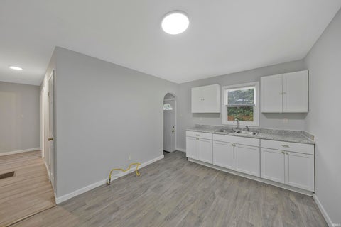 Tiny photo for 1011 Jefferson Avenue, Evansville, IN 47714 (MLS # 202633472)