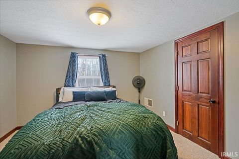 Tiny photo for 3520 S 500, Bringhurst, IN 46913 (MLS # 202604074)