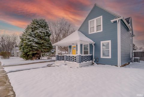 Tiny photo for 2024 Stillwell Street, Lafayette, IN 47904 (MLS # 202548227)