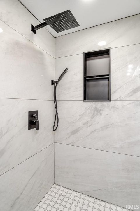 Tiny photo for 2024 Stillwell Street, Lafayette, IN 47904 (MLS # 202548227)