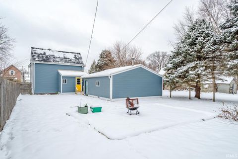 Tiny photo for 2024 Stillwell Street, Lafayette, IN 47904 (MLS # 202548227)