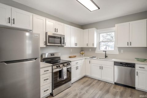 Tiny photo for 2024 Stillwell Street, Lafayette, IN 47904 (MLS # 202548227)