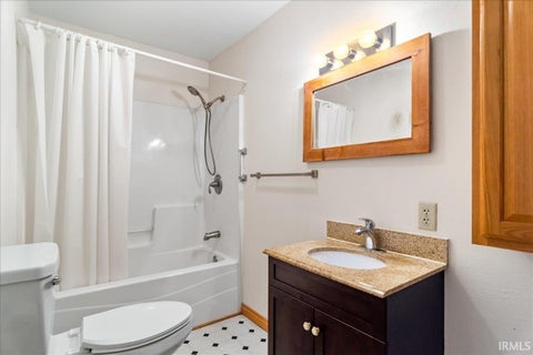Tiny photo for 628 S Prince Street, Princeton, IN 47670 (MLS # 202625773)