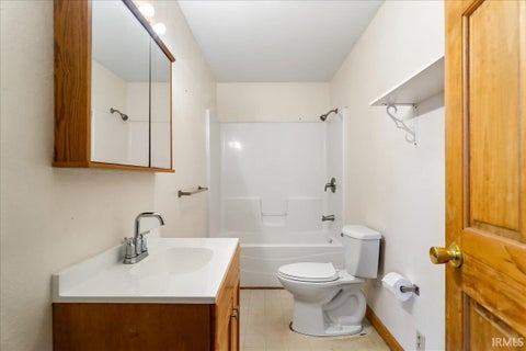 Tiny photo for 628 S Prince Street, Princeton, IN 47670 (MLS # 202625773)