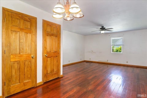Tiny photo for 628 S Prince Street, Princeton, IN 47670 (MLS # 202625773)