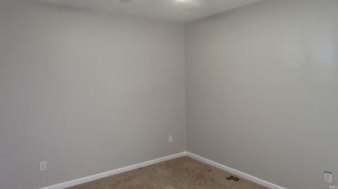 Tiny photo for 386 W 300 NORTH Road, Kokomo, IN 46901 (MLS # 202525015)