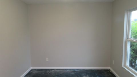 Tiny photo for 386 W 300 NORTH Road, Kokomo, IN 46901 (MLS # 202525015)