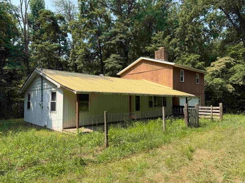 Photo of 534 Paw Paw Road, Spencer, IN 47460 (MLS # 202630882)