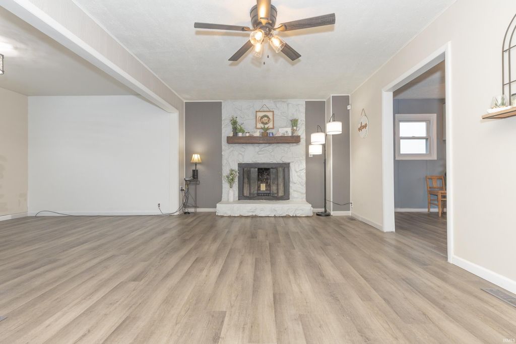 Photo of 103 S Smith Street, Owensville, IN 47665 (MLS # 202606696)