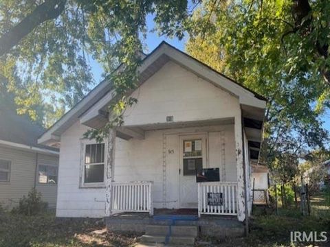 Photo of 913 W Virginia Avenue, Kokomo, IN 46902 (MLS # 202540606)