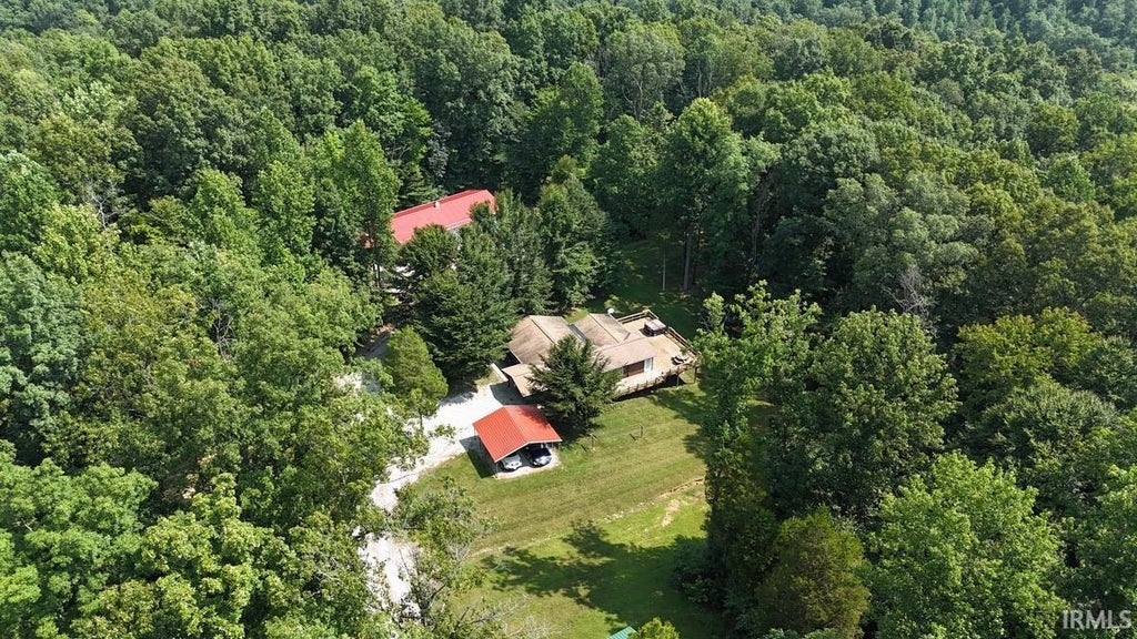 Photo of 1904 N Woodland Lakes Drive, English, IN 47118 (MLS # 202632600)