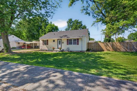 Tiny photo for 1926 Ravenswood Drive, Evansville, IN 47714 (MLS # 202618434)