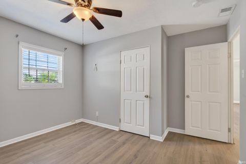 Tiny photo for 1926 Ravenswood Drive, Evansville, IN 47714 (MLS # 202618434)