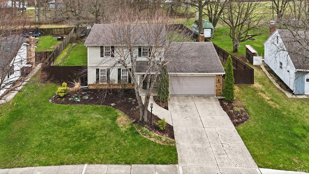 Photo of 4220 Thorton Drive, Fort Wayne, IN 46815 (MLS # 202610533)