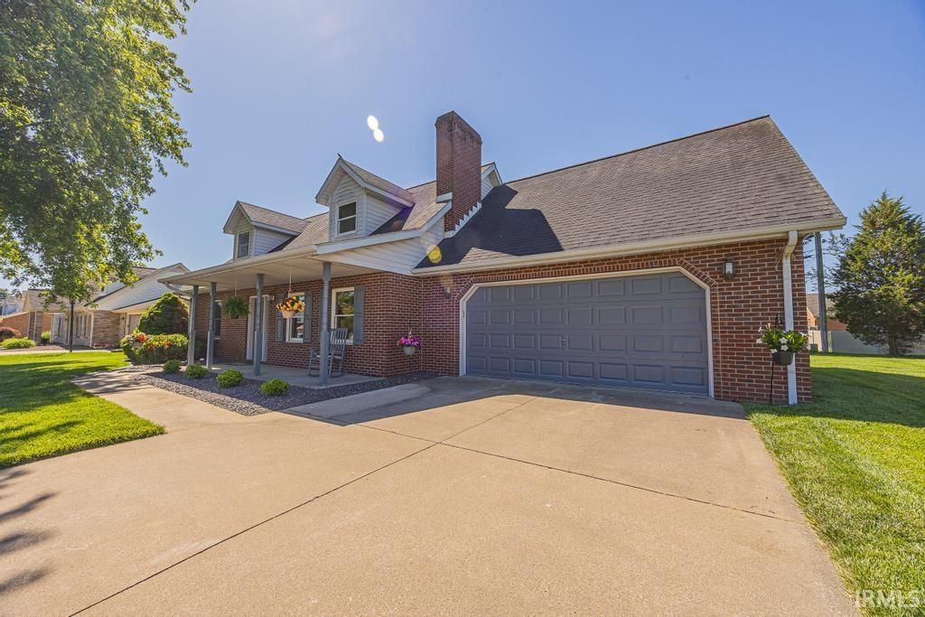Photo of 986 Chad Avenue, Jasper, IN 47546 (MLS # 202617971)
