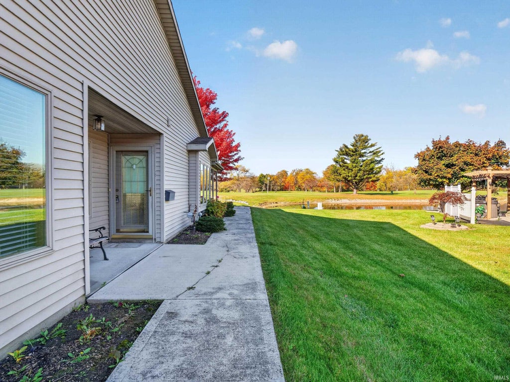 Photo of 1710 Fairway Court, Decatur, IN 46733 (MLS # 202644951)