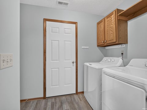 Tiny photo for 1710 Fairway Court, Decatur, IN 46733 (MLS # 202644951)