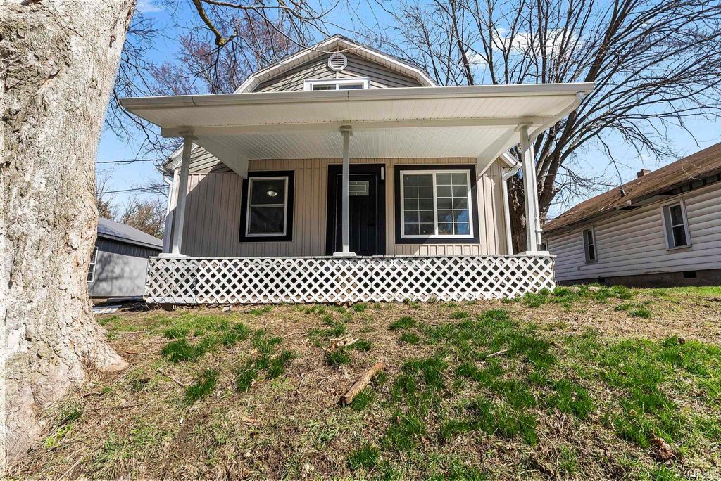 Photo of 235 Lindley Street, Huntington, IN 46750 (MLS # 202608655)