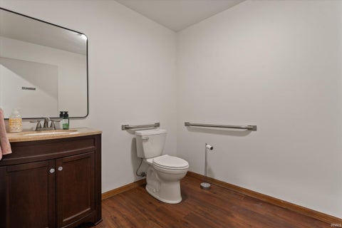 Tiny photo for 51539 Bittersweet Road, Granger, IN 46530 (MLS # 202613094)