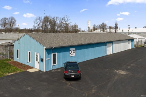 Tiny photo for 51539 Bittersweet Road, Granger, IN 46530 (MLS # 202613094)