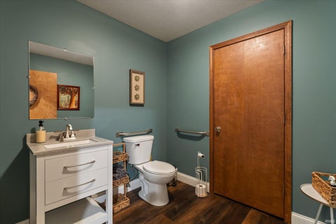 Tiny photo for 51539 Bittersweet Road, Granger, IN 46530 (MLS # 202613094)