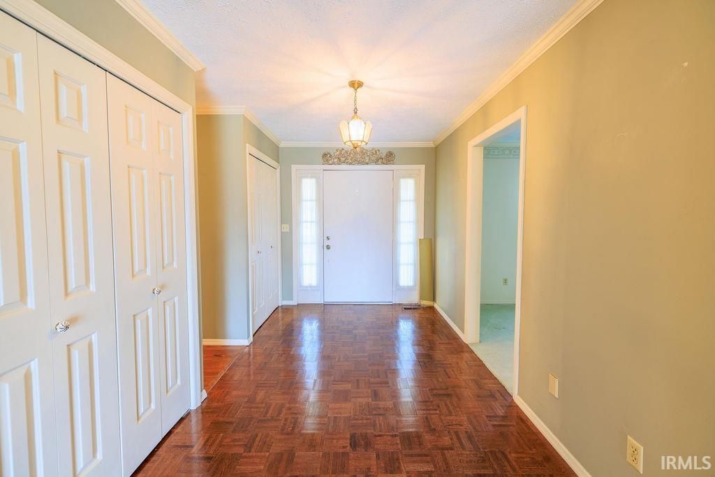 Photo of 310 Garden Park Place, Spencer, IN 47460 (MLS # 202609999)