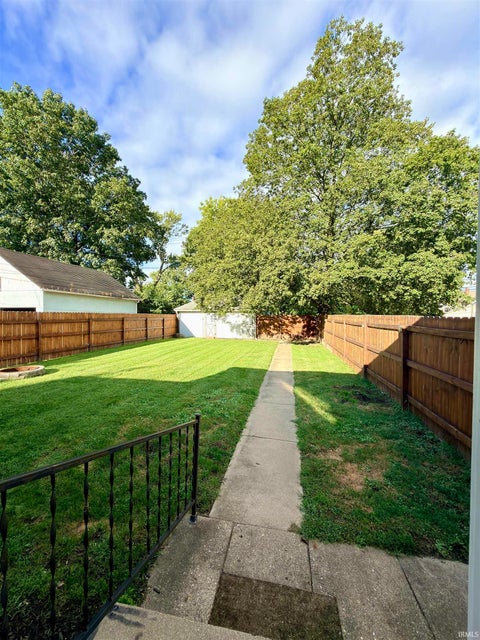 Tiny photo for 18 S 26th Street, Lafayette, IN 47905 (MLS # 202639236)
