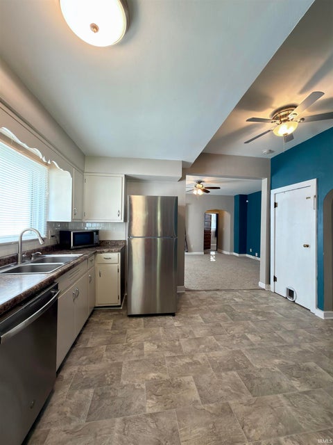 Tiny photo for 18 S 26th Street, Lafayette, IN 47905 (MLS # 202639236)