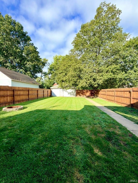 Tiny photo for 18 S 26th Street, Lafayette, IN 47905 (MLS # 202639236)