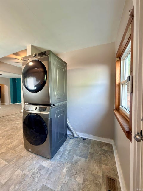Tiny photo for 18 S 26th Street, Lafayette, IN 47905 (MLS # 202639236)