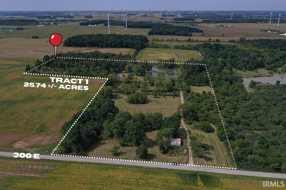 Photo of 7424 S 300 E, Portland, IN 47371 (MLS # 202638288)