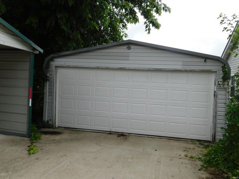 Tiny photo for 1131 Parks Drive, Spencer, IN 47460 (MLS # 202625659)
