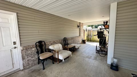 Tiny photo for 811 W State Street, Kokomo, IN 46902 (MLS # 202535282)