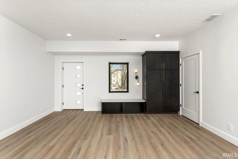 Tiny photo for 285 S 8th Street, Lafayette, IN 47901 (MLS # 202438370)