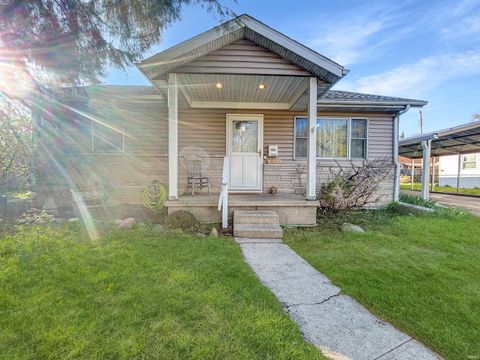 Tiny photo for 1312 Holloway Drive, Lafayette, IN 47905 (MLS # 202611915)