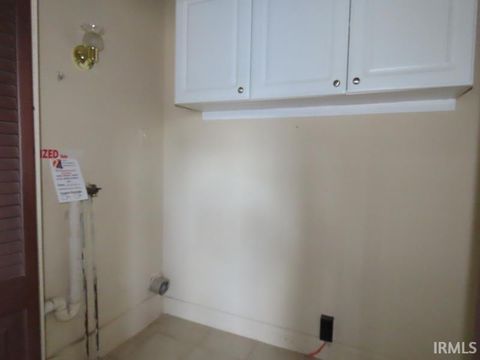 Tiny photo for 1728 Silver Street, Logansport, IN 46947 (MLS # 202539777)