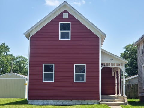 Photo of 415 E 3rd Street, Peru, IN 46970 (MLS # 202626200)