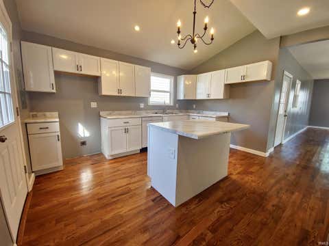 Tiny photo for 415 E 3rd Street, Peru, IN 46970 (MLS # 202626200)